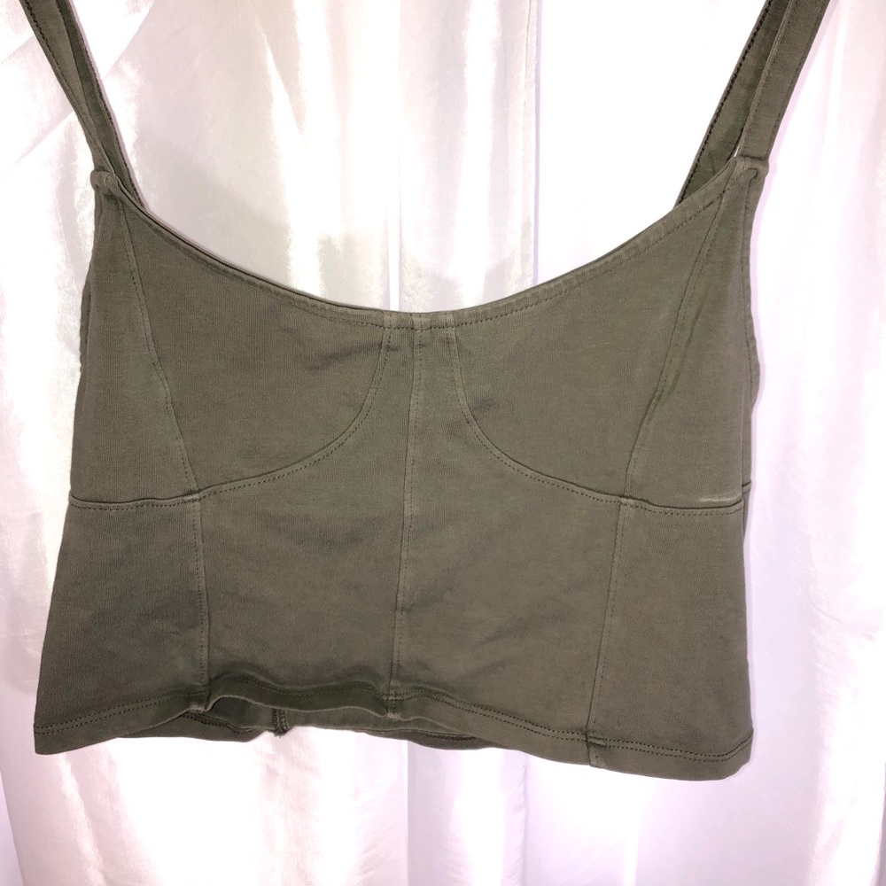green crop top
